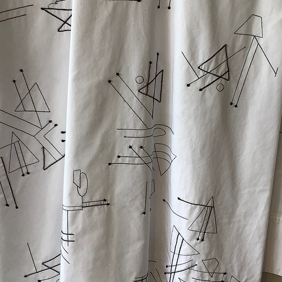 Lafayette 148 New York White with Black Design Tunic - Picture 5 of 11